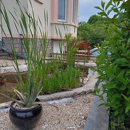Chambre D'Hote Dans Maison Atypique Possibilite 1 Lit Supplementaire Pour 15 Euros Sancoins Екстер'єр фото